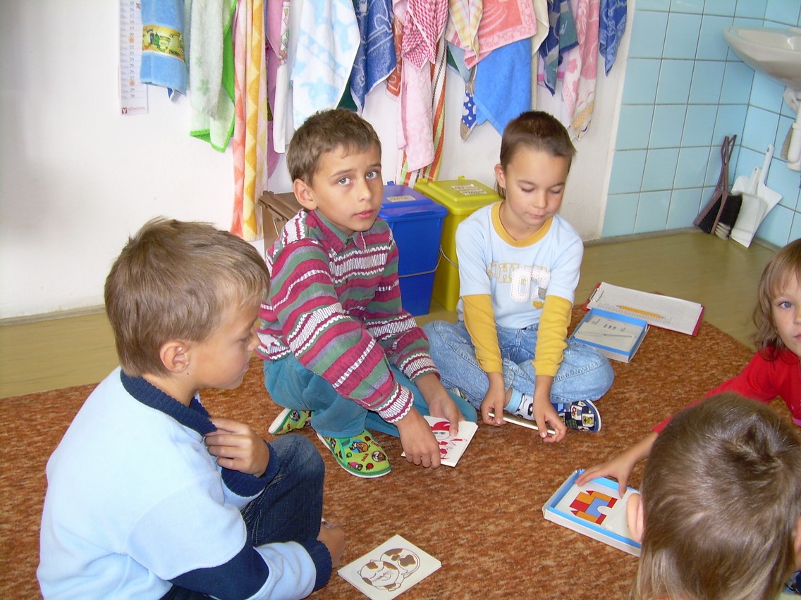 Skupinová práce - září 001.jpg