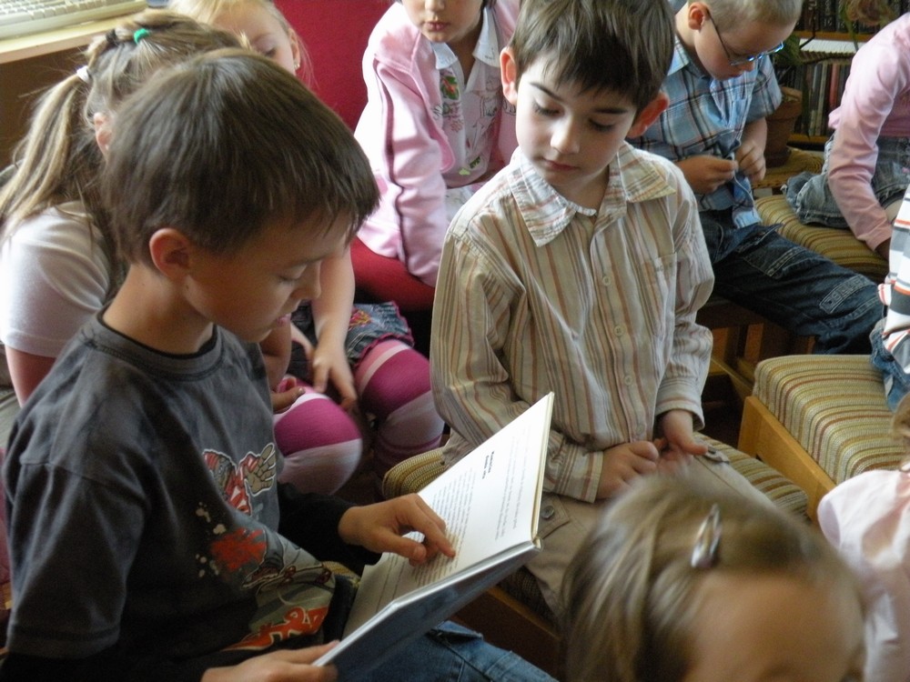 Pasování na čtenáře 009.jpg